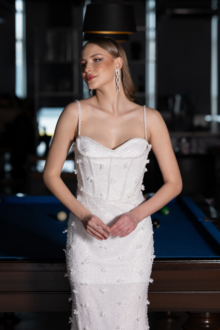 Ekru Askılı Taşlı Balen Detaylı Uzun Dantel Nikah Elbisesi ABU6040
