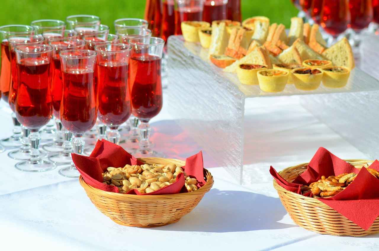 6. Kır Düğünlerinde Abiye Seçerken Dikkat Edilmesi Gerekenler