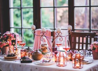 Pastel Tonlardaki Abiye Modelleri ile Soft ve Şık Kombinler Pastel Tonlardaki Abiye Modelleri ile Soft ve Şık Kombinler